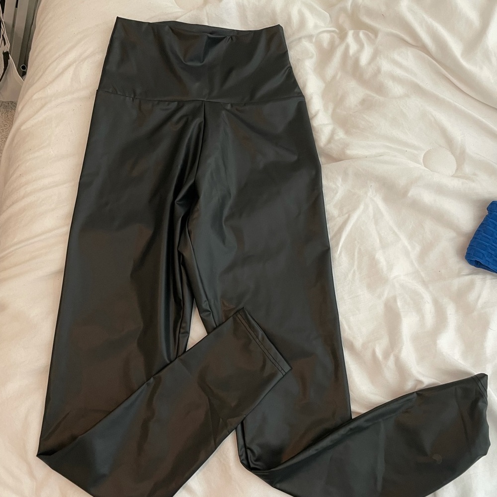faux leather leggings/pants